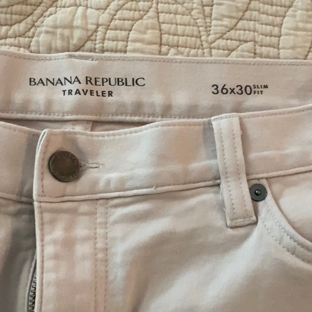 Banana Republic Traveler pants